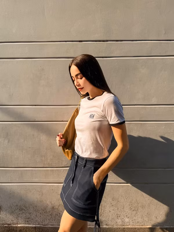 br/> Đó cũng là lý do cô được nhiều nhà mốt tin tưởng hợp tác.