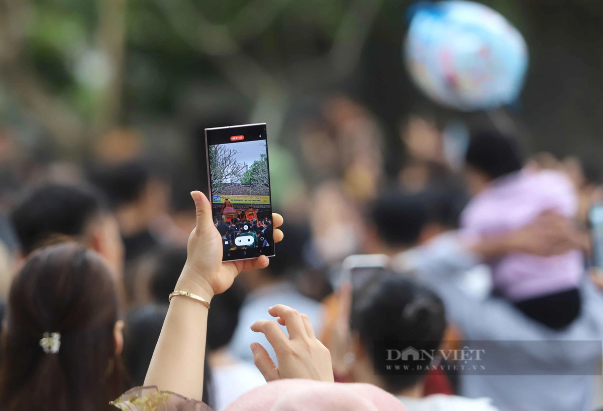 Hinh anh le hoi co 3 chiec kieu 