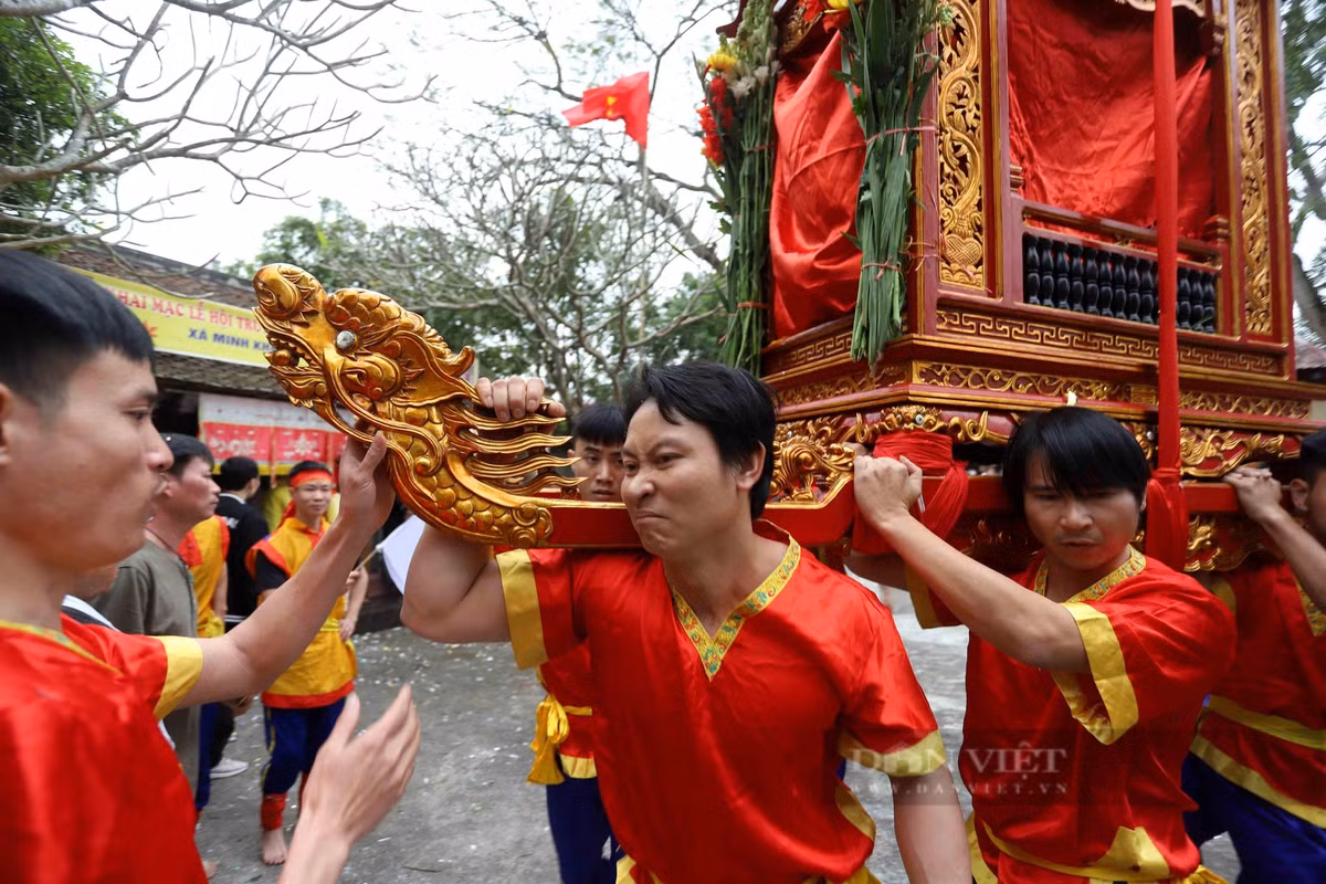 Hinh anh le hoi co 3 chiec kieu 