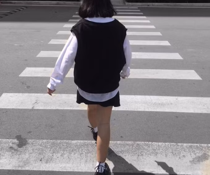 Chi nhin vao giay dep, dang di cung lo ra benh tat-Hinh-2