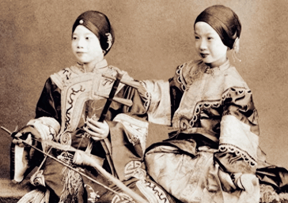 Gai lau xanh thoi nha Thanh trong the nao, anh that lat do 3 diem-Hinh-3