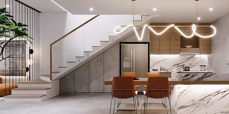  Kị đặt tủ lạnh dưới gầm cầu thang: Nhiều gia đình tận dụng khoảng trống gầm cầu thang để đặt tủ lạnh. Tuy nhiên, đặt tủ lạnh ở khu vực dưới gầm cầu thang không phải là ý tưởng tốt bởi vì không gian này thường kém thông gió và dễ tích tụ độ ẩm, dẫn đến khả năng tủ lạnh không thể xua tan hơi nóng một cách hiệu quả và có nguy cơ gặp phải sự cố hỏng hóc. 