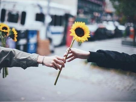 Vậy làm thế nào bạn có thể tăng thêm phước lành của mình? Cách thực hiện cũng rất đơn giản, bạn chỉ cần có ý định tốt và làm nhiều việc tốt trong đời để thu hút phước lành. Tất cả lòng tốt và lòng tốt của bạn đối với người khác cuối cùng sẽ được đền đáp cho bạn.