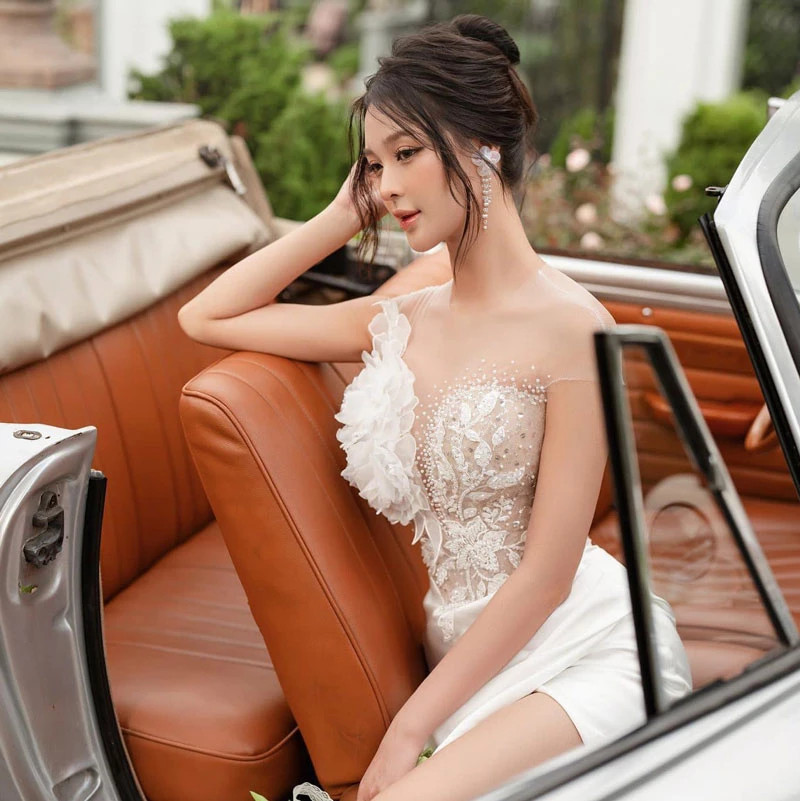 Hot girl Đắk Lắk sở hữu ngoại hình gợi cảm ‘đốn tim’ cánh mày râu - Hình 13 Hot girl Dak Lak so huu ngoai hinh goi cam ‘don tim’ canh may rau-Hinh-13