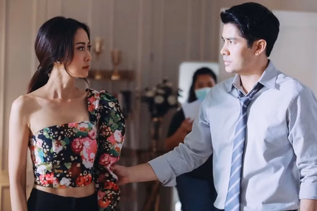 Toi chia tay sau khi nhan ra nguoi dung canh ban trai