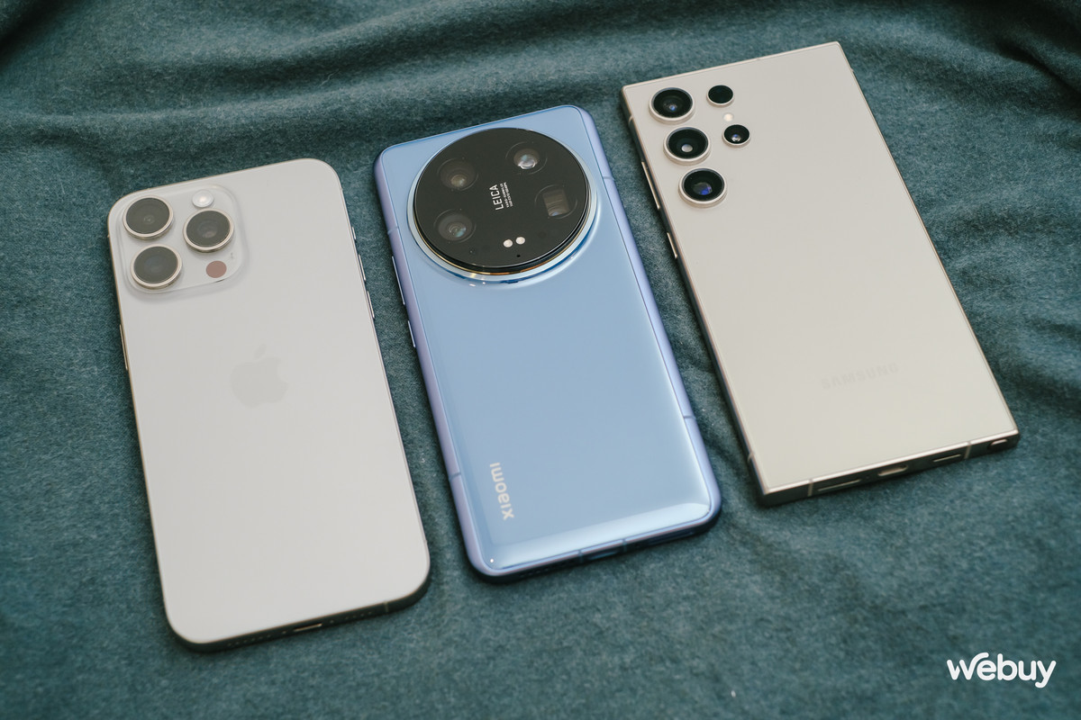 Một điểm khác biệt giữa 3 chiếc máy này là dung lượng pin. iPhone 15 Pro Max có viên pin dung lượng 4441mAh, Xiaomi 14 Ultra và Galaxy S24 Ultra đều là 5000mAh. Tuy nhiên trong cả 3 model trên, chỉ có duy nhất Xiaomi 14 Ultra là hỗ trợ công nghệ sạc siêu nhanh 90W, cả iPhone và Samsung chỉ hỗ trợ sạc 27W và 45W tương ứng