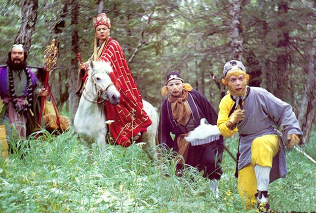 Vi sao Ton Ngo Khong khong the khuat phuc duoc Khue Moc Lang?