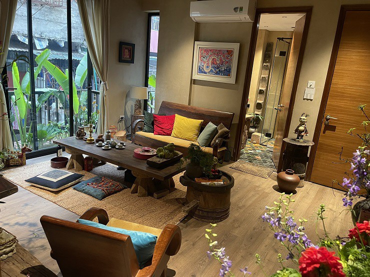 Trải nghiệm từ ngôi nhà của chính mình, chị Lan cho rằng, ngoài việc tìm đến bình yên bên trong bằng sự thiền định, chúng ta ai cũng có thể thư giãn tại chính không gian mình đang sống.