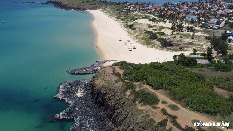 Kham pha “thien duong bien” bai Xep, Phu Yen-Hinh-2