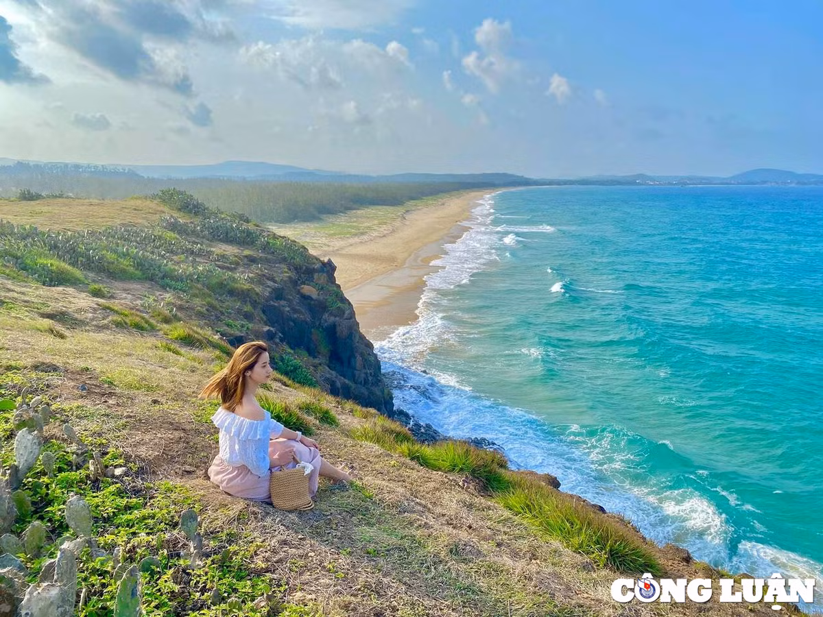 Kham pha “thien duong bien” bai Xep, Phu Yen