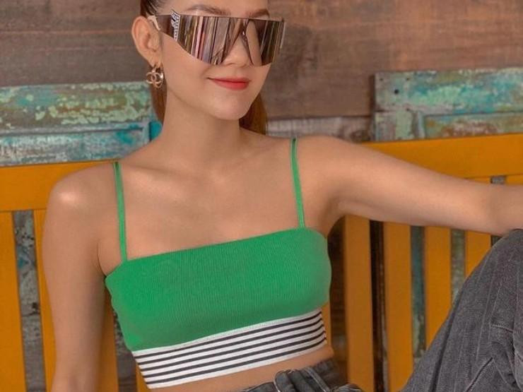 ũng có thể là mẫu áo lấy cảm hứng từ bra thể thao.