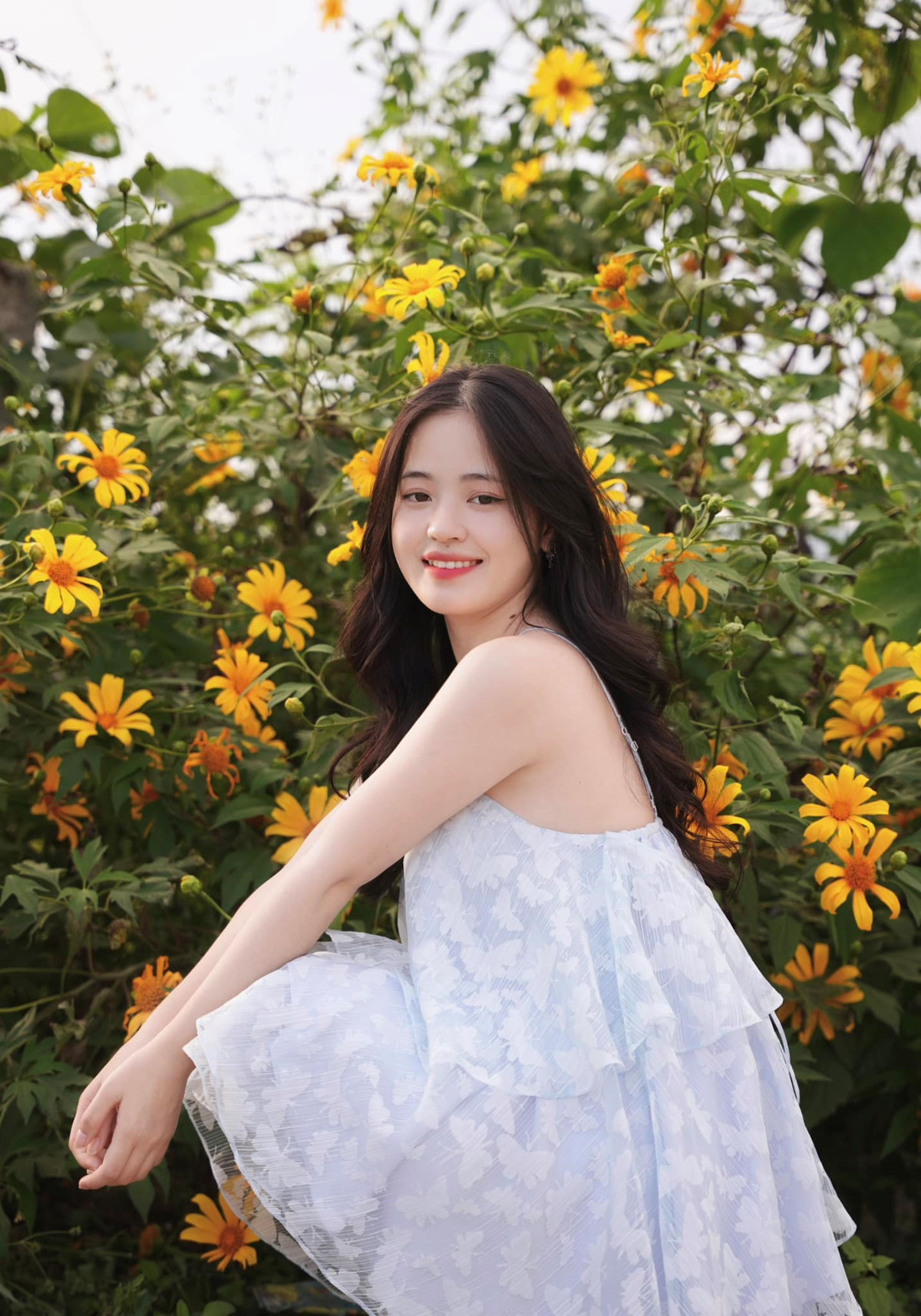 Nhan sac trong veo cua co be ban le Ha Giang-Hinh-5