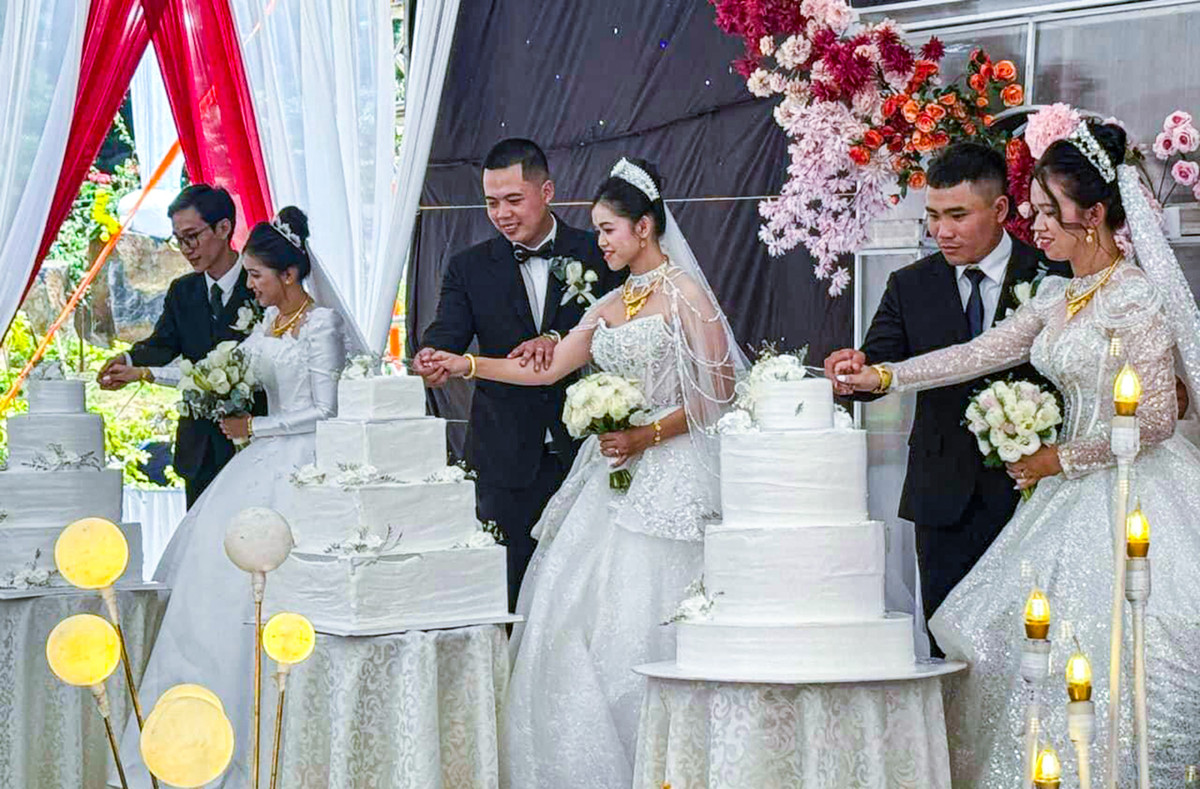 3 chi em ruot cuoi chung mot ngay, cung tiec cuoi