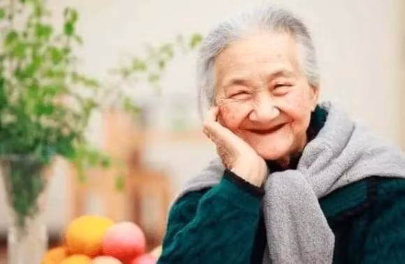 Dieu kieng ky khi nguoi cao tuoi to chuc mung tho-Hinh-3