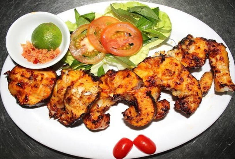 Lao nong thu tien ty nho nuoi con thuy quai-Hinh-3