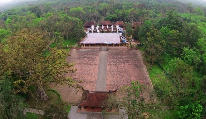 Tinh duy nhat la que huong cua 4 trieu vua, 2 dong chua nuoc Viet