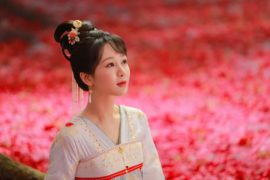 ương Tử còn khiến khán giả 'sốc nặng' khi giảm gần 10 kg để đóng Trường Tương Tư.