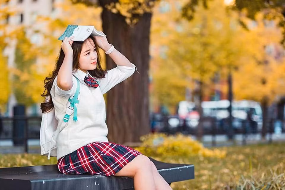  Điều hối tiếc lớn nhất trong cuộc đời là lạc mất người mình yêu: Có câu điều tàn nhẫn trên đời này không phải là không gặp được người mình yêu mà gặp được rồi nhưng lại bỏ lỡ. 