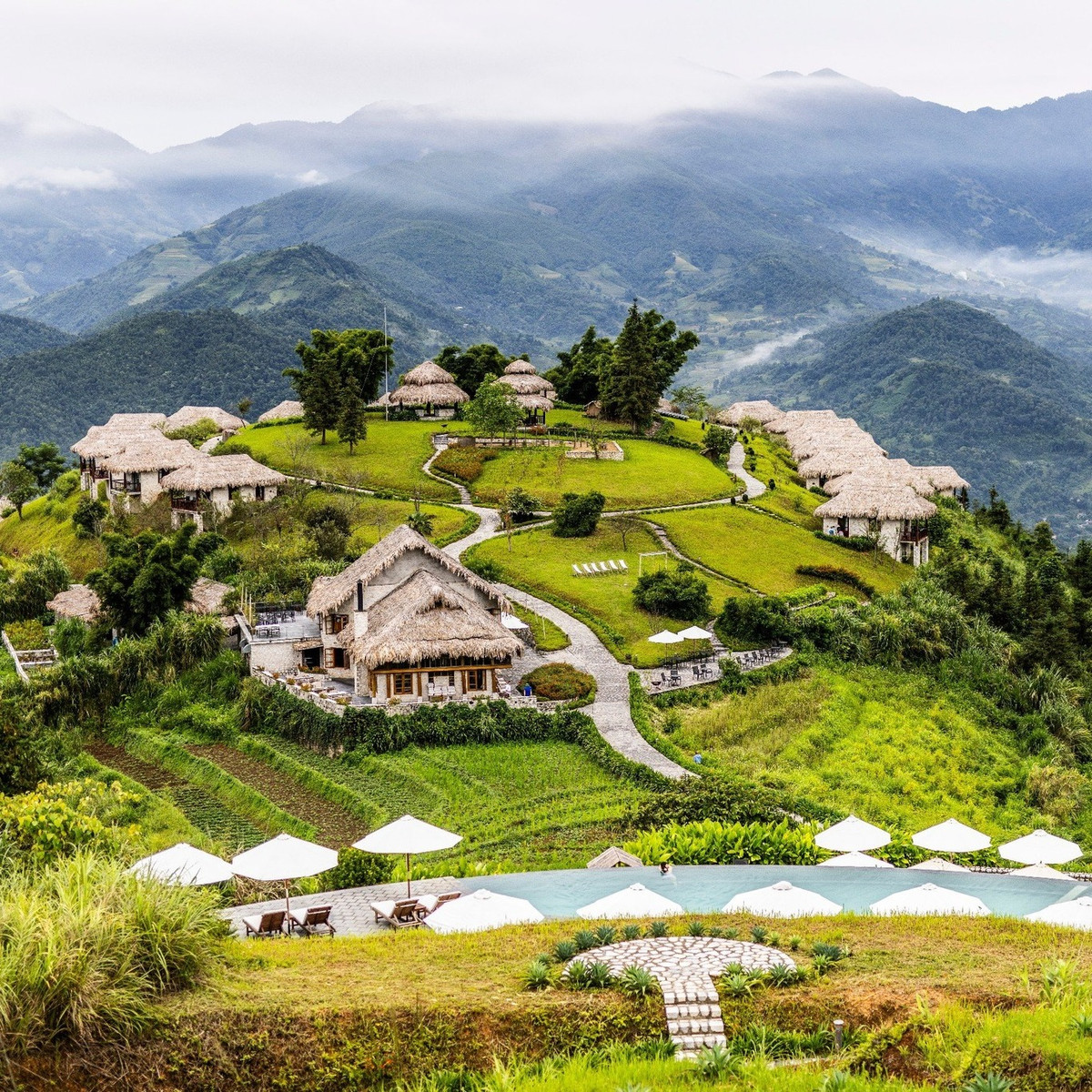 Tham “ngoi nha tren may” giua nui rung Tay Bac-Hinh-2