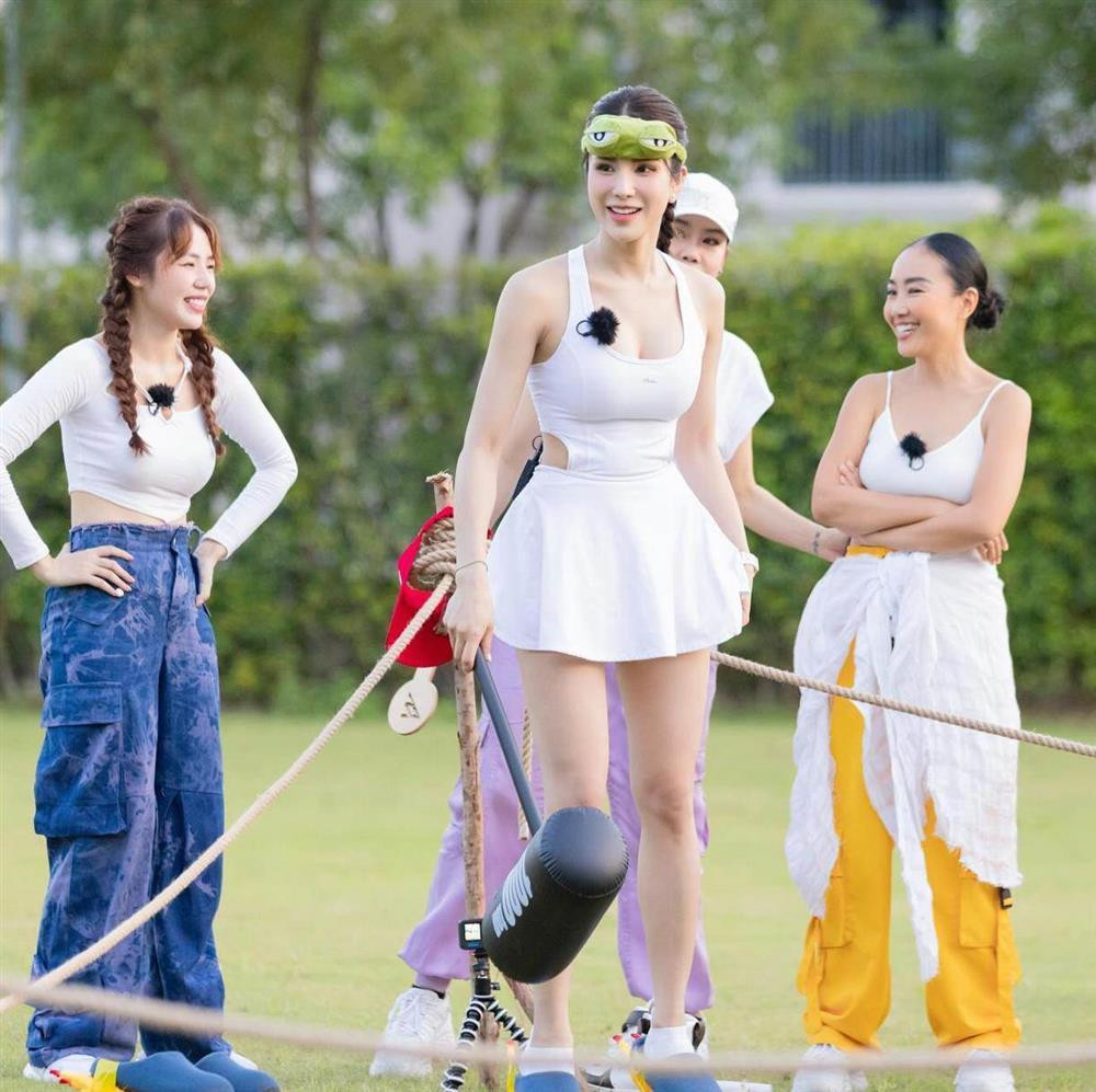 Diep Lam Anh lang-xe mot ton hinh the-Hinh-7