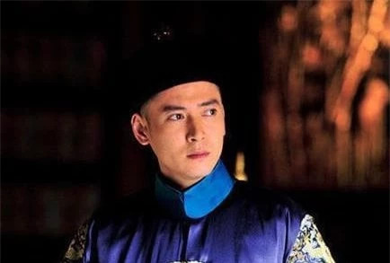 Chuc quan loi hai nhat trieu dai nha Thanh, quyen luc hon ca Hoang de-Hinh-3