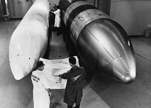 8 su that kinh ngac ve vu khi hat nhan ma ban co the chua biet-Hinh-2