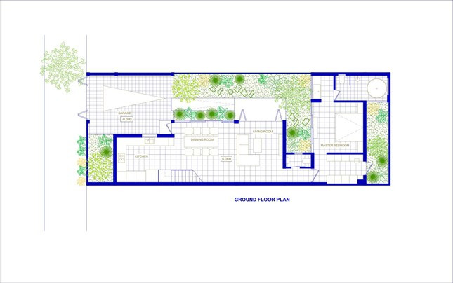 Để phá vỡ quan niệm mặt bằng nhà phố thông thường là cổng chính - phòng khách - phòng ăn - bếp - các phòng ngủ. Kiến trúc sư đã kéo giãn khoảng cách tiếp cận từ cổng chính tới phòng khách để tạo nên một hành trình đi xuyên qua góc vườn trước khi vào nhà.