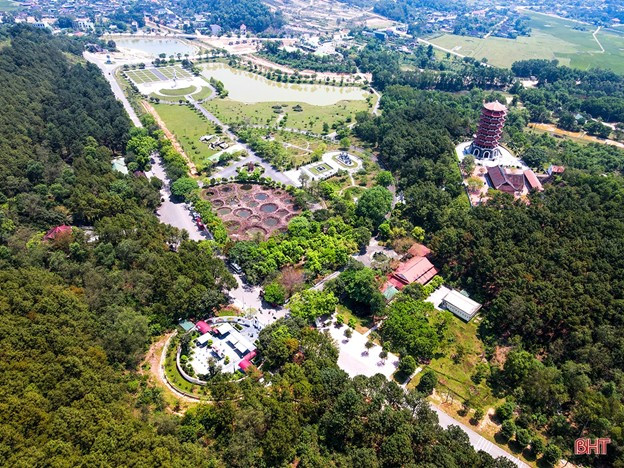 Nhung dia danh tuyet dep nen ghe tham khi du lich Ha Tinh