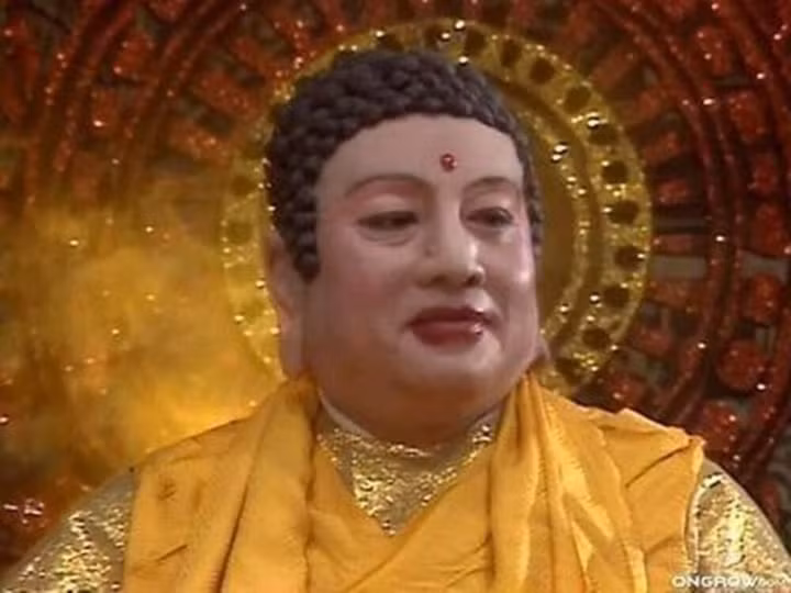  Kết quả Tôn Ngộ Không bị Phật Tổ giam dưới chân núi Ngũ Hành Sơn suốt trăm năm. Đồng thời, Ngài cũng là nhân vật được thầy trò Đường Tăng tin tưởng nhờ vả chỉ dạy khi gặp khó khăn. 