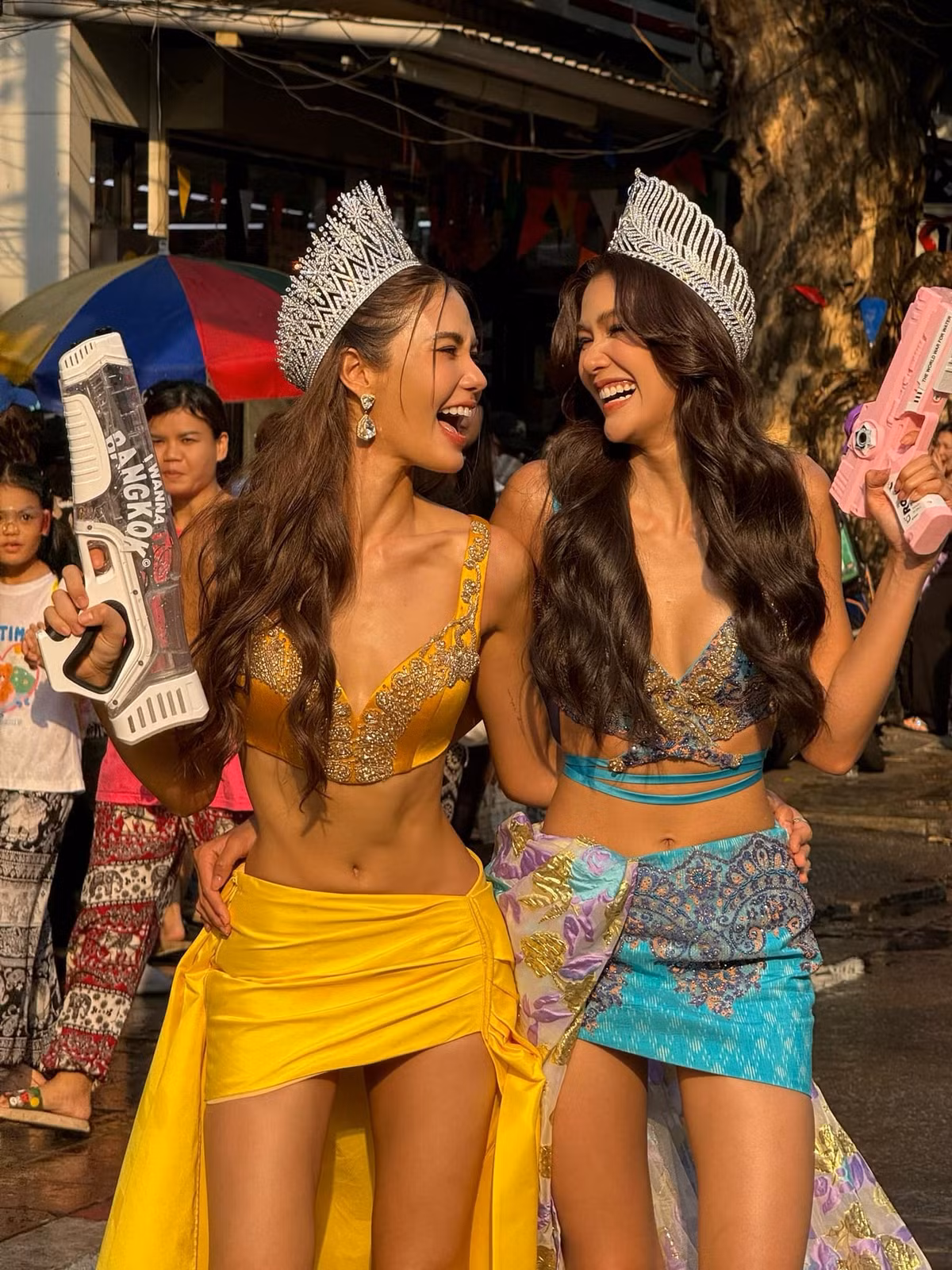 Dan hoa hau mac goi cam tai le hoi te nuoc-Hinh-10