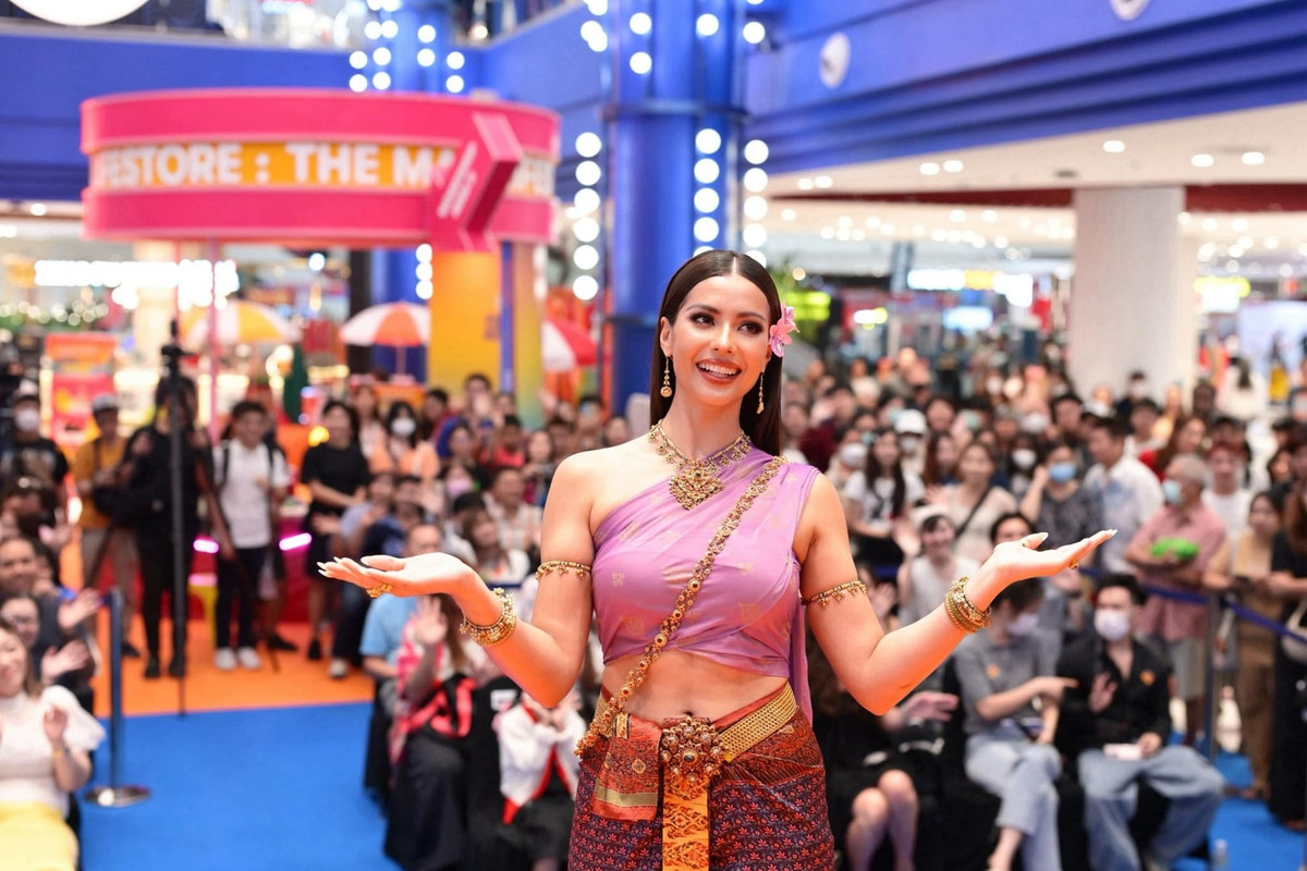 Dan hoa hau mac goi cam tai le hoi te nuoc-Hinh-28