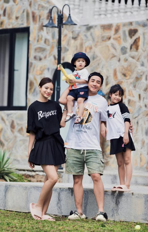 Hiện tại, Ngọc Anh đang tạm "gác lại đam mê" để chăm hai con làm hậu phương cho chồng.