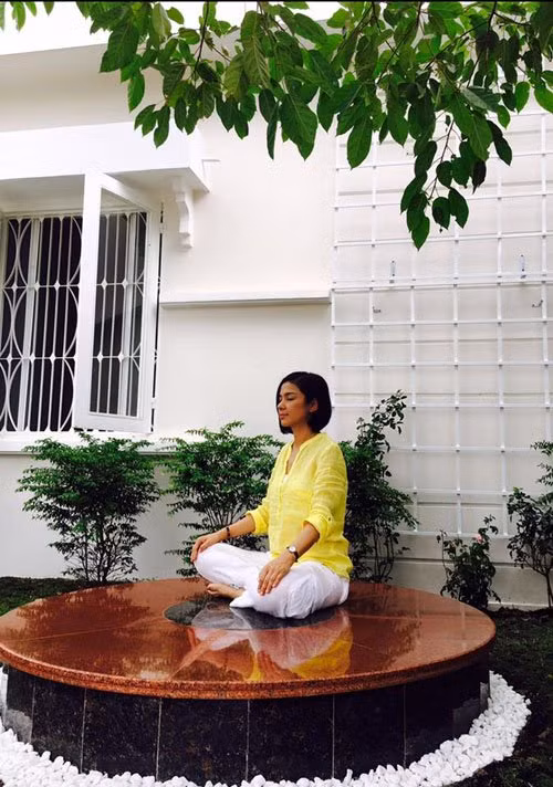 7 nữ hoàng ảnh lịch ngày ấy – bây giờ - Ảnh 7