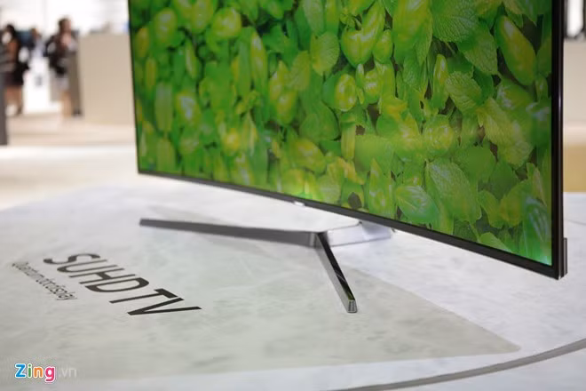 Với hàng loạt công nghệ mới, Samsung cho biết sản phẩm cho chất lượng hình ảnh tốt hơn các thế hệ trước, đồng thời tiết kiệm điện năng hơn.