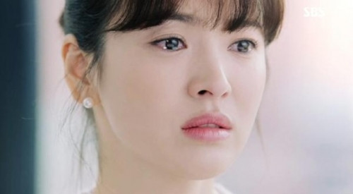 Sống dở chết dở vì phong bao lì xì người yêu cũ tặng mùng 3 Tết - Ảnh 1