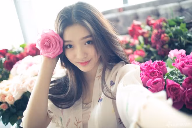 Giai nhân mới của Châu Tinh Trì đẹp kiều diễm