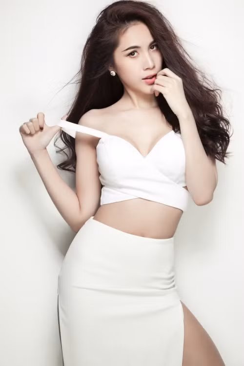 Mỹ nhân Việt và công cuộc 'đổi đời' nhờ 'dao kéo' - Ảnh 2