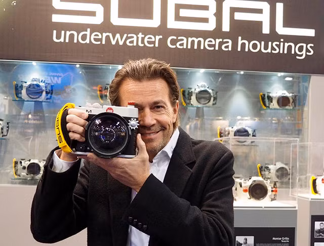 Trang web của Subal cho biết, thiết bị lặn của Leica M sẽ có giá 6.100 USD (khoảng 136 triệu đồng), mức giá đắt không kém gì một chiếc Leica.
