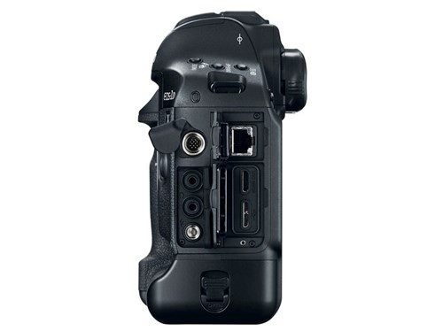 Chiếc máy ảnh chuyên nghiệp mà Canon vừa ra mắt sử dụng cảm biến CMOS Full Frame 20,2 MP.