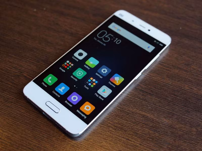 Cả ba phiên bản của Xiaomi Mi 5 đều sử dụng chip Qualcomm Snapdragon 820 lõi tứ, GPU Adreno 530.