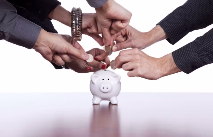 Chuyện làm ăn hợp tác. Phải làm rõ các vấn đề về tiền bạc, giấy tờ, hợp động. Nên cẩn trọng khi đối tác của mình có địa chi tuổi chính xung với mình. Các cặp địa chi tuổi xung nhau gồm: Dần - Thân, Tỵ - Hợi, Tý - Ngọ, Thìn - Tuất.