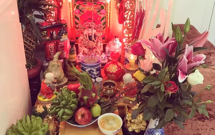 Ram thang Chap cung than Tai nen cam may bong hoa de tai loc keo den?