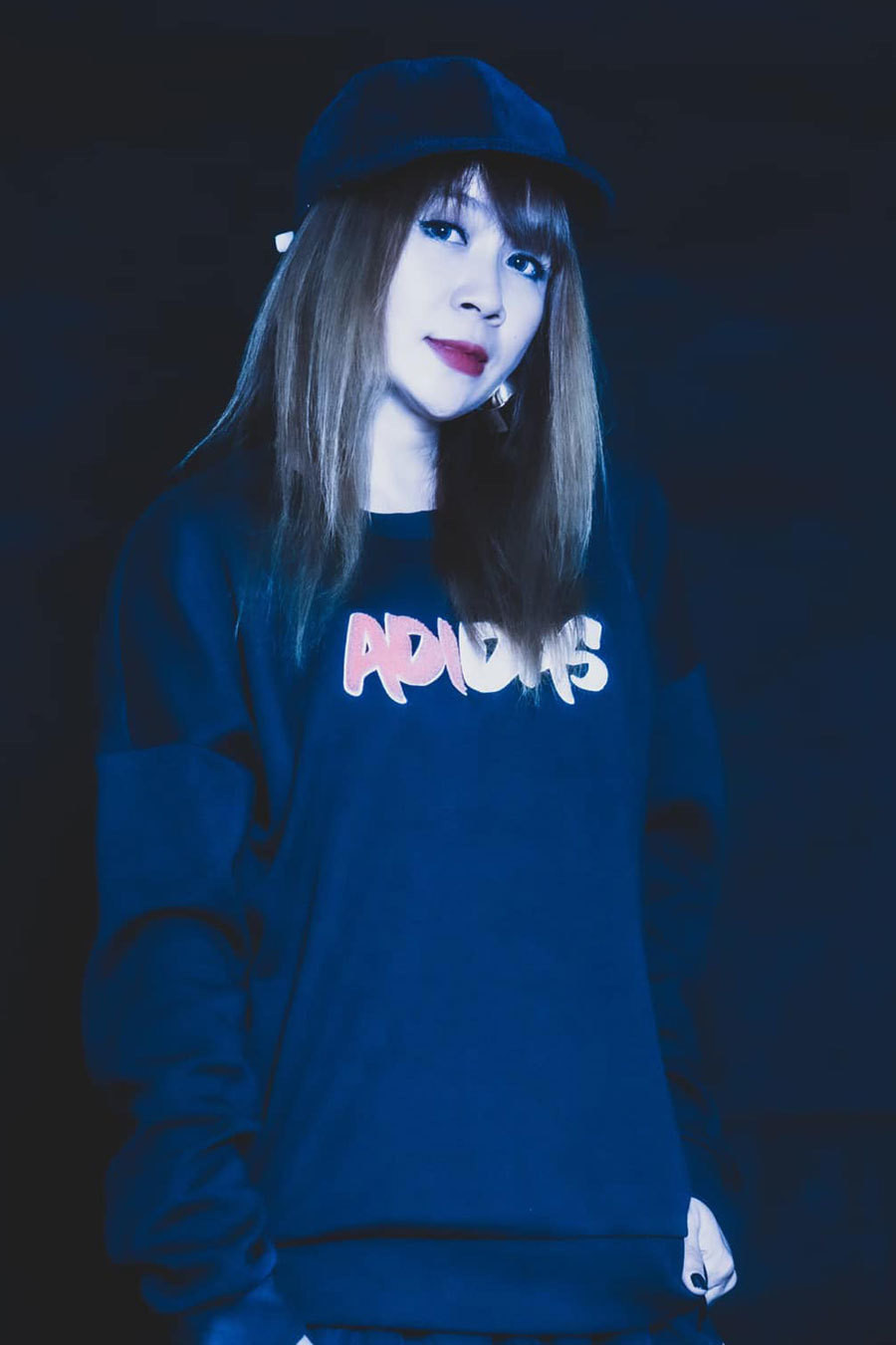 Cap chi em tai sac Luu Huong Giang - Luu Thien Huong-Hinh-18