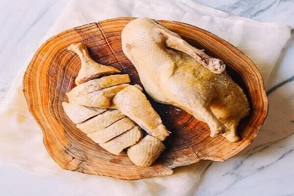 5 mon dai ky khong bay len mam co cung ong Cong ong Tao-Hinh-2