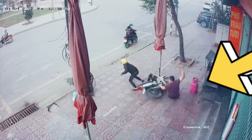 Co vo cung chong bat trom khien netizen thot len 