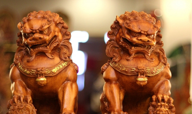 br/> Tượng linh vật được coi là một trong những vật dụng trang trí ngày Tết mang ý nghĩa phong thủy tốt lành mà gia đình nào cũng nên có.