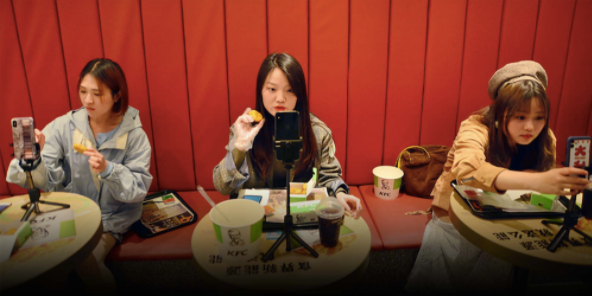 The he tre Trung Quoc an chay nhieu chua tung thay