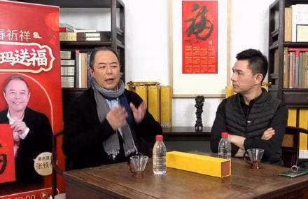 Truong Thiet Lam gay tranh cai vi livestream ban chu thu phap gia tram trieu