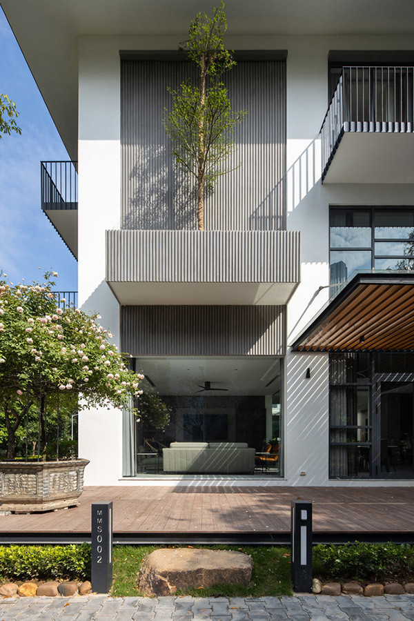 Biet thu 3 tang dep ngo ngang voi y tuong thiet ke tu bui tre-Hinh-5