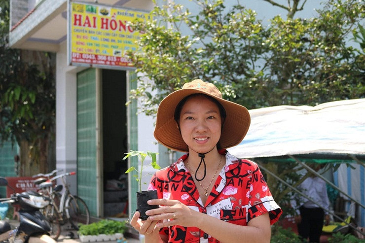 Co gai thu lai ca tram trieu moi nam sau quyet dinh ve que khoi nghiep